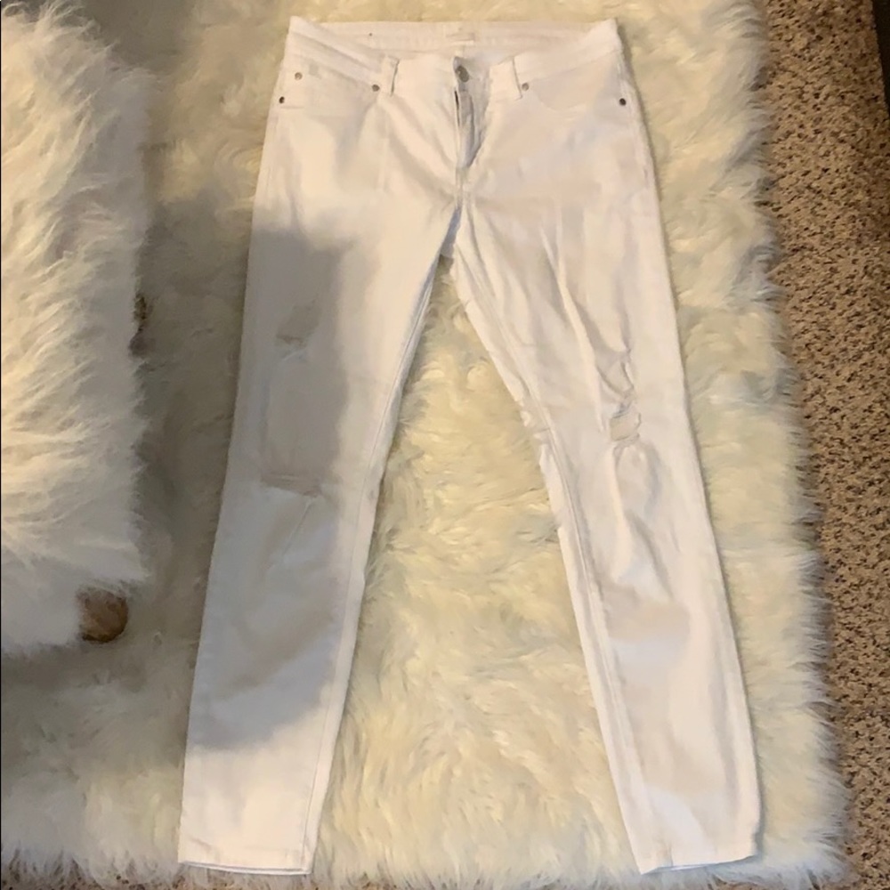 White Caslon jeans, size 28, EUC, skinny ankle fit